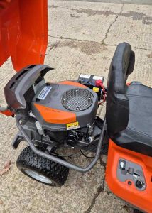HUSQVARNA R216T